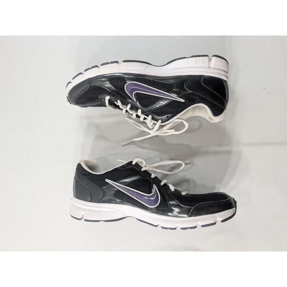 Nike Womens Air Track Star 3 398544-011 US 9 Black.Purple Excellent